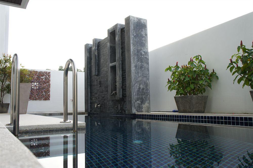 Nai Harn By The Lake Villas מראה חיצוני תמונה