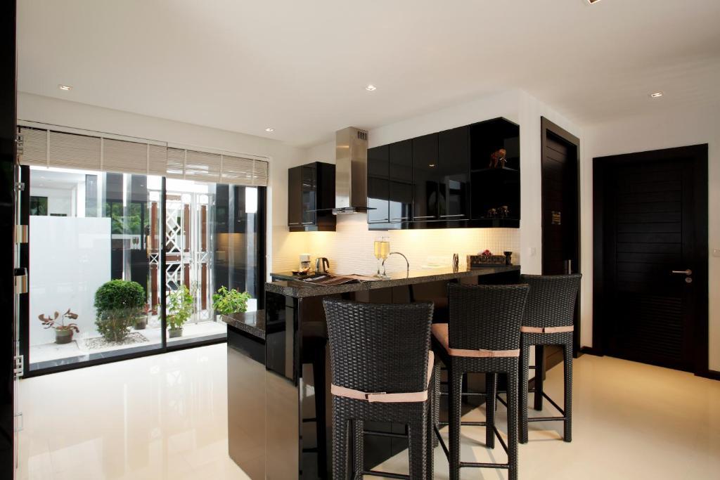 Nai Harn By The Lake Villas מראה חיצוני תמונה